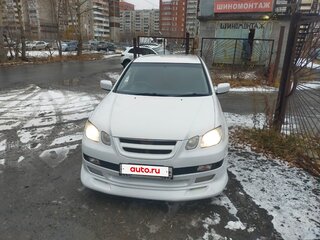 2001 Mitsubishi Airtrek I, белый, 650000 рублей, вид 2