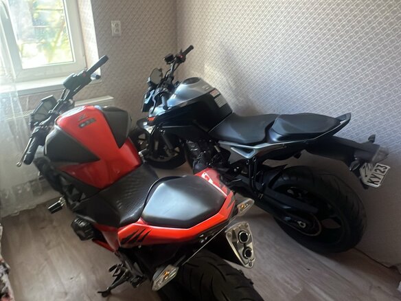 2019 KTM 790 Duke, серый, 700000 рублей - вид 9