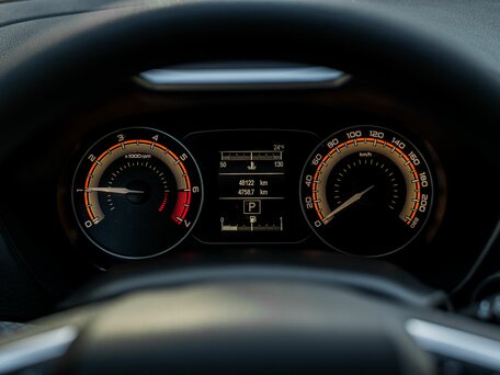 2024 Lada (ВАЗ) Vesta I Рестайлинг (NG), белый, 1166000 рублей, вид 5