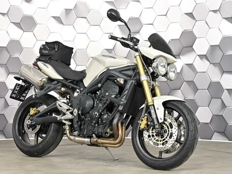 2007 Triumph Street Triple, белый, 477000 рублей, вид 1