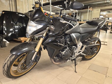 2011 Honda CB 1000R, чёрный, 665000 рублей, вид 1