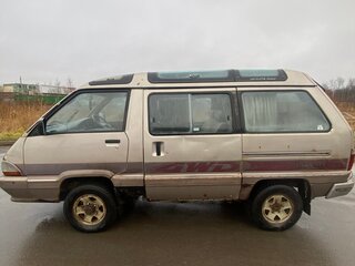 1998 Toyota Town Ace III, коричневый, 300000 рублей, вид 4
