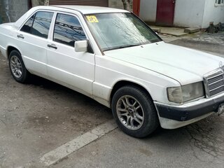 1988 Mercedes-Benz 190 (W201), белый, 150000 рублей, вид 3