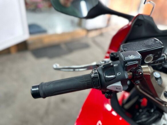 2014 Honda VFR 800, красный, 910000 рублей - вид 36