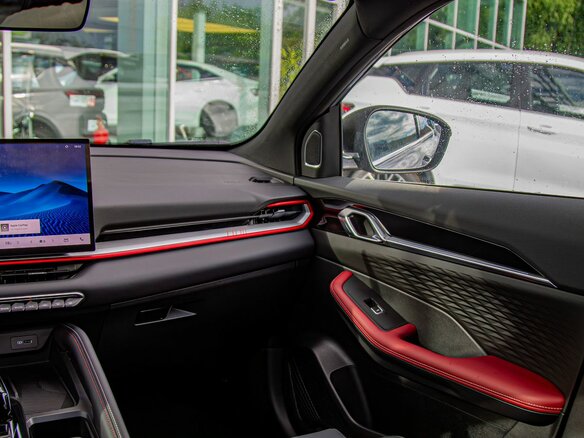 2026 Geely Coolray I Рестайлинг 2, фиолетовый - вид 9