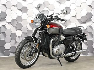2023 Triumph Bonneville T120, красный, 1299000 рублей, вид 2