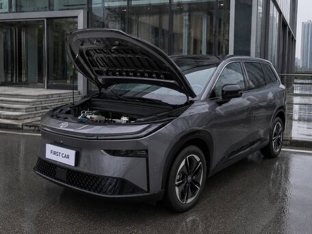 2026 Toyota bZ3X 50 kWh, серый, 2635000 рублей, вид 1