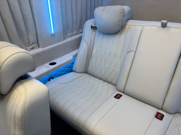 2026 Mercedes-Benz Sprinter, чёрный, 29990000 рублей - вид 16