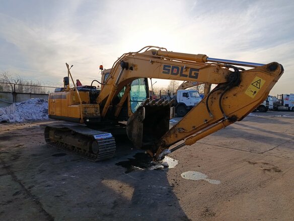2022 SDLG E6150F, жёлтый, 5287500 рублей - вид 1