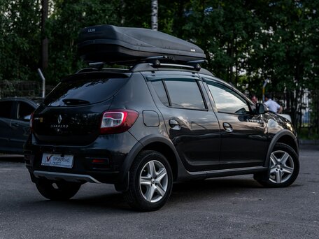 2015 Renault Sandero Stepway II, чёрный, 779000 рублей, вид 2