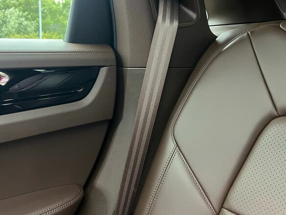 2021 Porsche Cayenne Coupé III, оранжевый, 8500000 рублей - вид 25