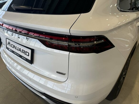 2026 Geely Monjaro I Рестайлинг, белый, 4954990 рублей - вид 13