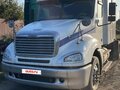 2004 Freightliner Columbia, белый, 1000000 рублей - вид 1