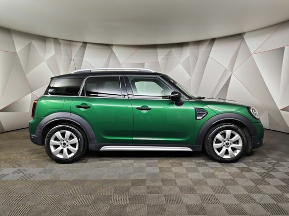 2021 Mini Countryman Cooper II Рестайлинг, зелёный - вид 4