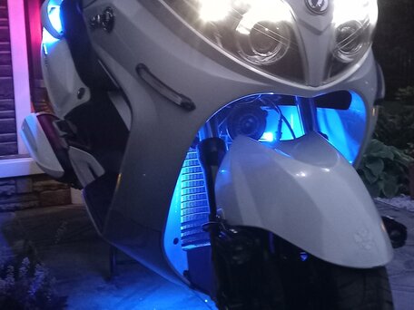 2013 Sym Maxsym 400, белый, 480000 рублей, вид 3