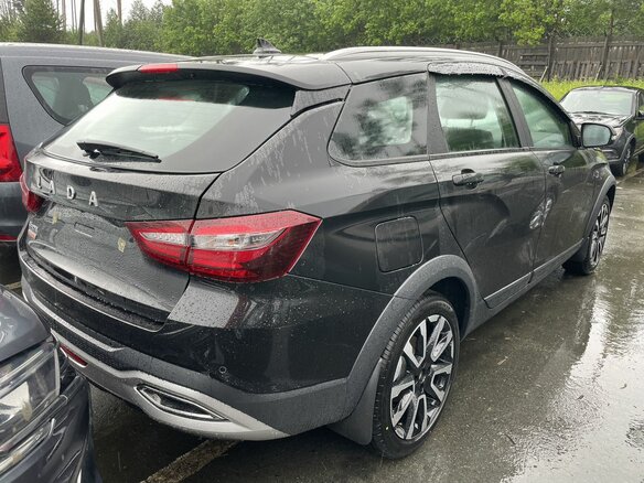 2026 Lada (ВАЗ) Vesta SW Cross I Рестайлинг (NG), чёрный - вид 4