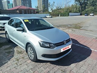 2011 Volkswagen Polo V, серебристый, 725000 рублей, вид 2