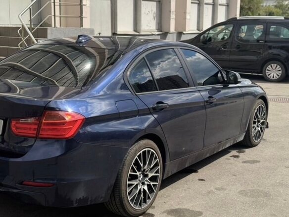 2014 BMW 3 серии 320i VI (F3x), синий - вид 4