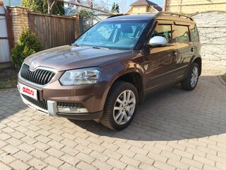 2014 Skoda Yeti I Рестайлинг, коричневый, 999999 рублей, вид 1