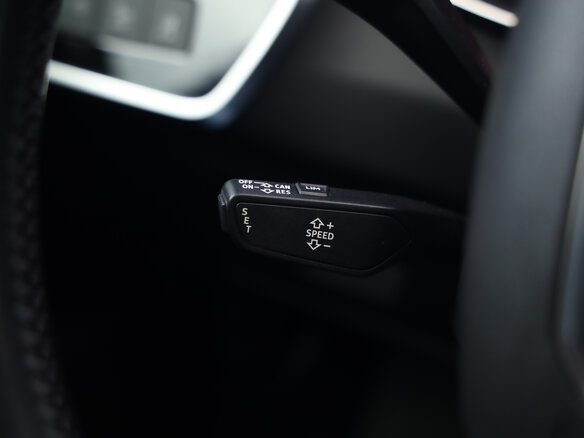 2020 Audi A6 40 TDI V (C8), чёрный, 3049000 рублей - вид 12
