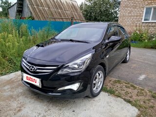 2014 Hyundai Solaris I Рестайлинг, чёрный, 630000 рублей, вид 3
