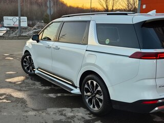 2020 Kia Carnival IV, белый, 3700000 рублей, вид 4