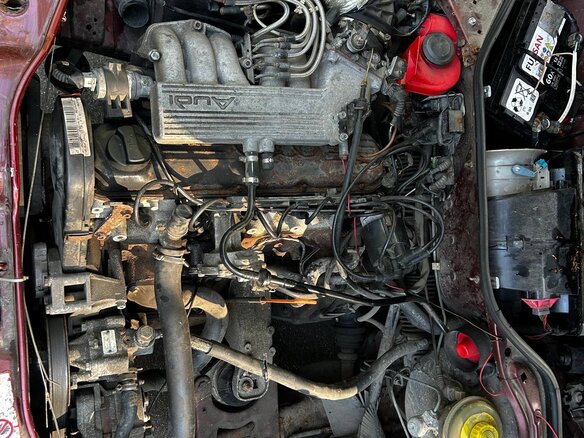 1991 Audi 100 IV (C4), красный - вид 9