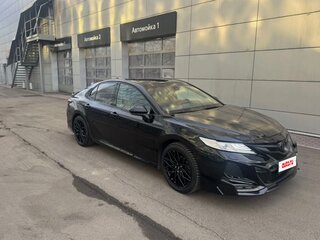 2020 Toyota Camry VIII (XV70), чёрный, 3500000 рублей, вид 3