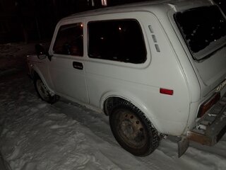 1994 Lada (ВАЗ) 2121 (4x4) I Рестайлинг, белый, 140000 рублей, вид 2