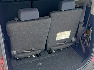 2016 Toyota Sienta II, красный, 1370000 рублей, вид 5
