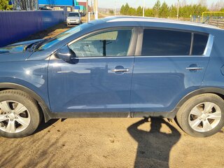 2010 Kia Sportage III, синий, 1390000 рублей, вид 4