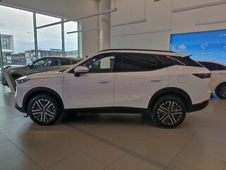 2026 Omoda C7, белый, 3099000 рублей, вид 2