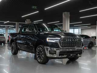 2025 Ram 1500 Crew Cab V Рестайлинг, чёрный, 11300000 рублей, вид 2