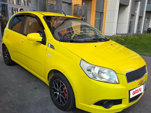 2009 Chevrolet Aveo I Рестайлинг, жёлтый, 470000 рублей - вид 1