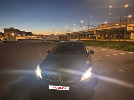 2014 Mercedes-Benz A-Класс 180 III (W176), чёрный, 950000 рублей, вид 3