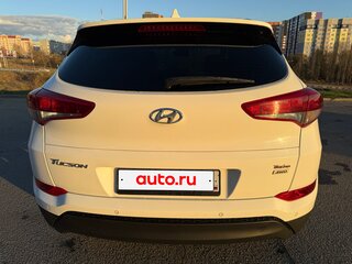 2018 Hyundai Tucson III, белый, 1950000 рублей, вид 3