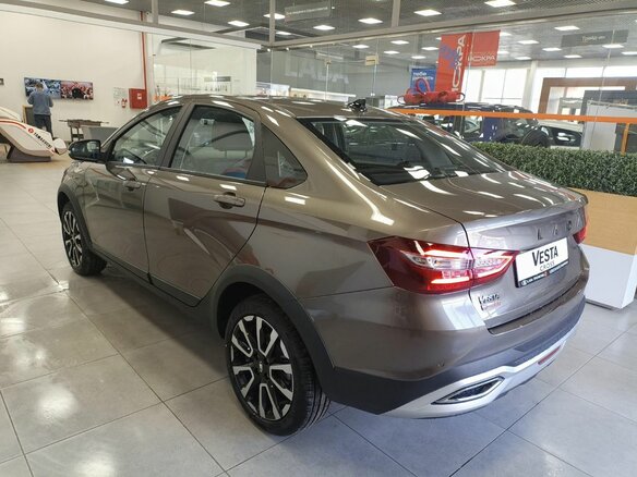 2026 Lada (ВАЗ) Vesta Cross I Рестайлинг (NG), коричневый - вид 5