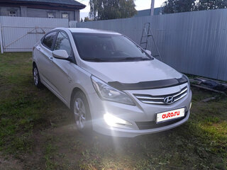 2014 Hyundai Solaris I Рестайлинг, бежевый, 900000 рублей, вид 2