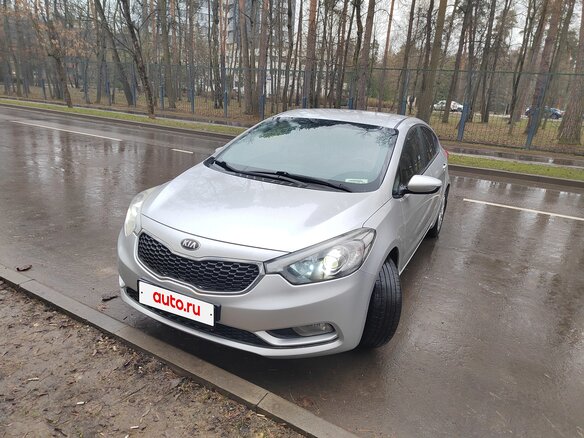 2013 Kia Cerato III, серебристый, 1200000 рублей