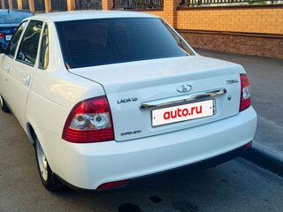 2015 Lada (ВАЗ) Priora I Рестайлинг, белый, 630000 рублей, вид 3