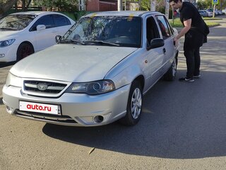 2011 Daewoo Nexia I Рестайлинг, серебристый, 260000 рублей, вид 2