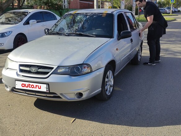 2011 Daewoo Nexia I Рестайлинг, серебристый, 260000 рублей - вид 1