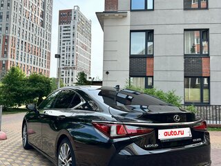 2019 Lexus ES 250 VII, чёрный, 4050000 рублей, вид 5