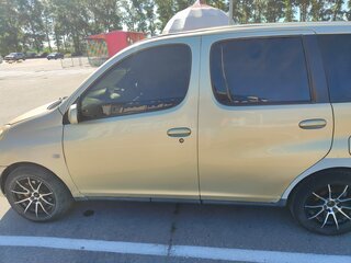 2000 Toyota FunCargo, золотистый, 350000 рублей, вид 3