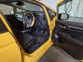 2018 Honda Fit III Рестайлинг, жёлтый, 1450000 рублей - вид 4