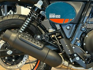 2026 Royal Enfield Bear 650, зелёный, 737000 рублей, вид 3