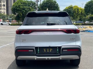 2024 BYD Yuan Up 45.12 kWh, белый, 1349000 рублей, вид 4
