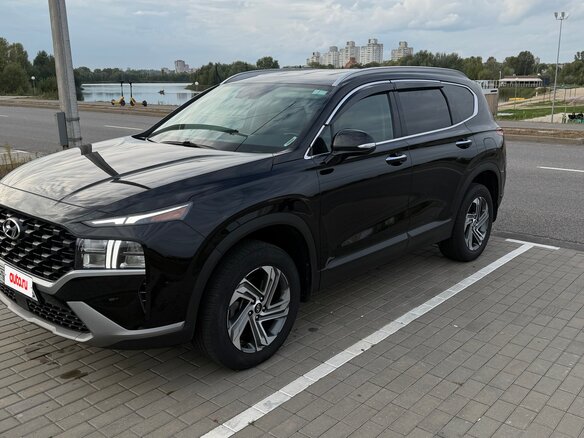 2023 Hyundai Santa Fe IV Рестайлинг, чёрный, 3200000 рублей - вид 5