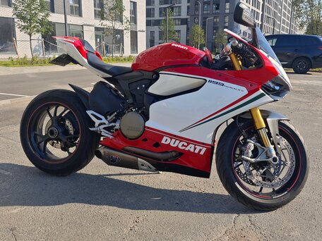 2012 Ducati 1199 Panigale, красный, 1560000 рублей, вид 2