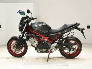 2021 Suzuki SV 650, серебристый, 680000 рублей, вид 5
